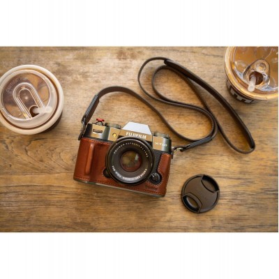 4710 Leather Half Case Kit For X-T50 (Brown)