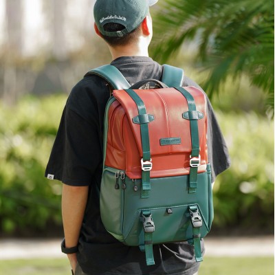 Beta Backpack w/ Leder-Look Green-Red